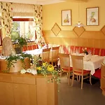 Fogadó Restaurant Goerg 3*